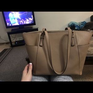 Michael kors tote purse